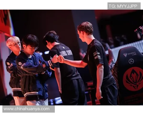 esports数据S15LOL赛事热议和平精英FPX战队配合新策略的变革与影响分析 esports数据S15LOL赛事热议和平精英FPX战队配合新策略的变革与影响分析